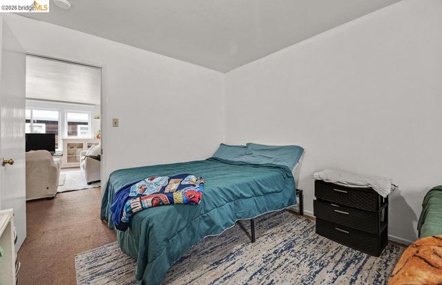 220 Perkins Ave, Vallejo, CA 94590