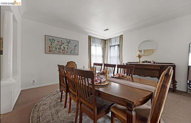 220 Perkins Ave, Vallejo, CA 94590