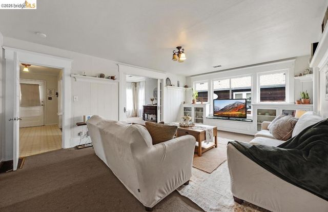 220 Perkins Ave, Vallejo, CA 94590