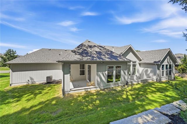 6753 Longview Road, Shawnee, KS 66218