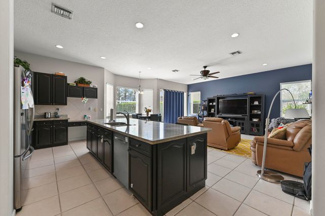 6139 C Durham Drive, Lake Worth, FL 33467