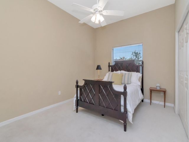 5201 SILVERADO WAY, Valrico, FL 33596