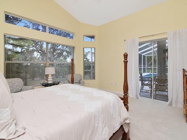 5201 SILVERADO WAY, Valrico, FL 33596