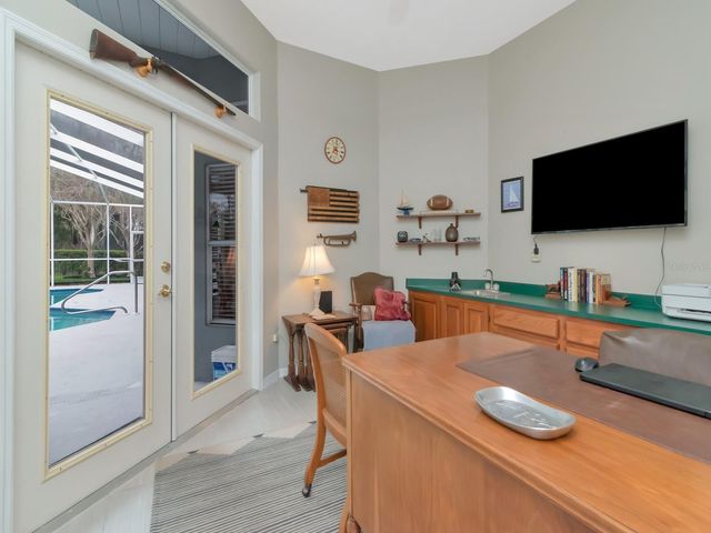 5201 SILVERADO WAY, Valrico, FL 33596