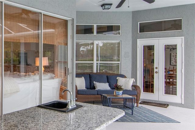 5201 SILVERADO WAY, Valrico, FL 33596