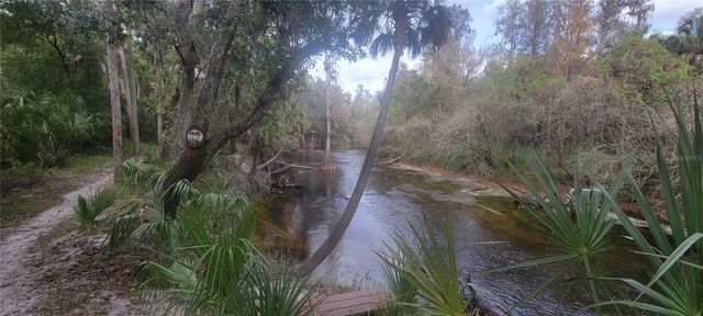 5201 SILVERADO WAY, Valrico, FL 33596