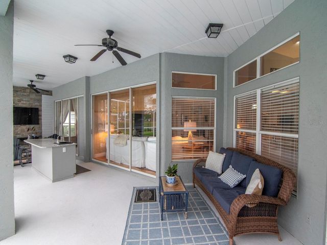 5201 SILVERADO WAY, Valrico, FL 33596