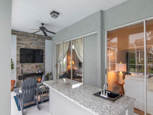 5201 SILVERADO WAY, Valrico, FL 33596