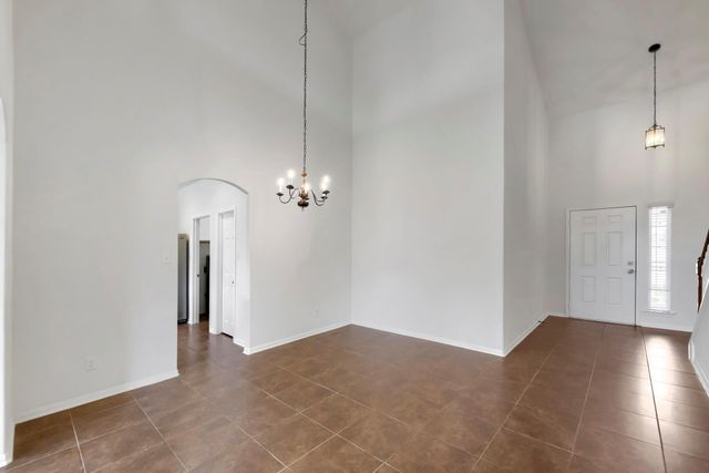 14527 Round Mountain Drive, Houston, TX 77090