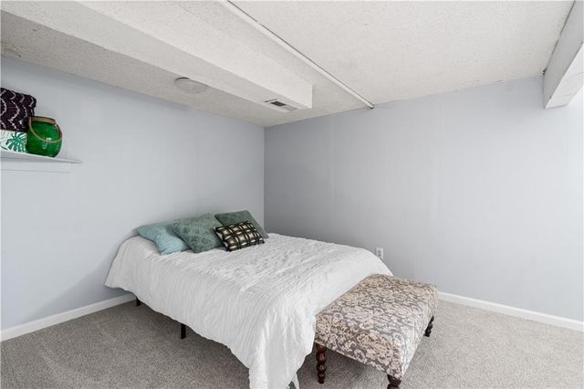 1324 SW 22nd Street, Blue Springs, MO 64015