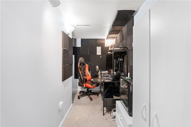 1324 SW 22nd Street, Blue Springs, MO 64015