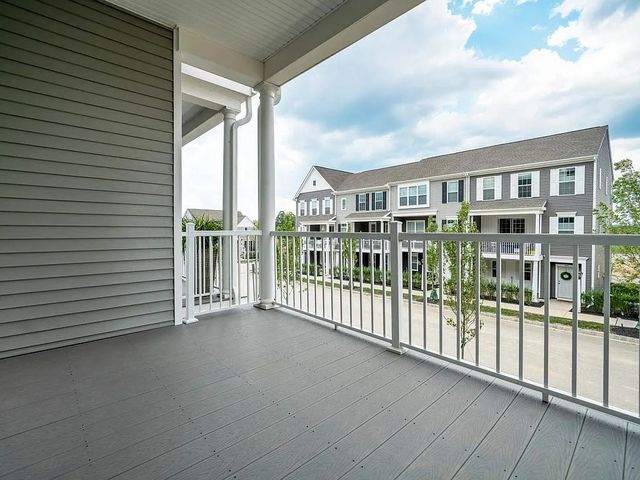 405 Larks, Cranberry Twp, PA 16066