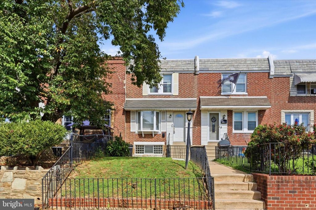 4421 MARPLE ST, PHILADELPHIA, PA 19136 — photo 2
