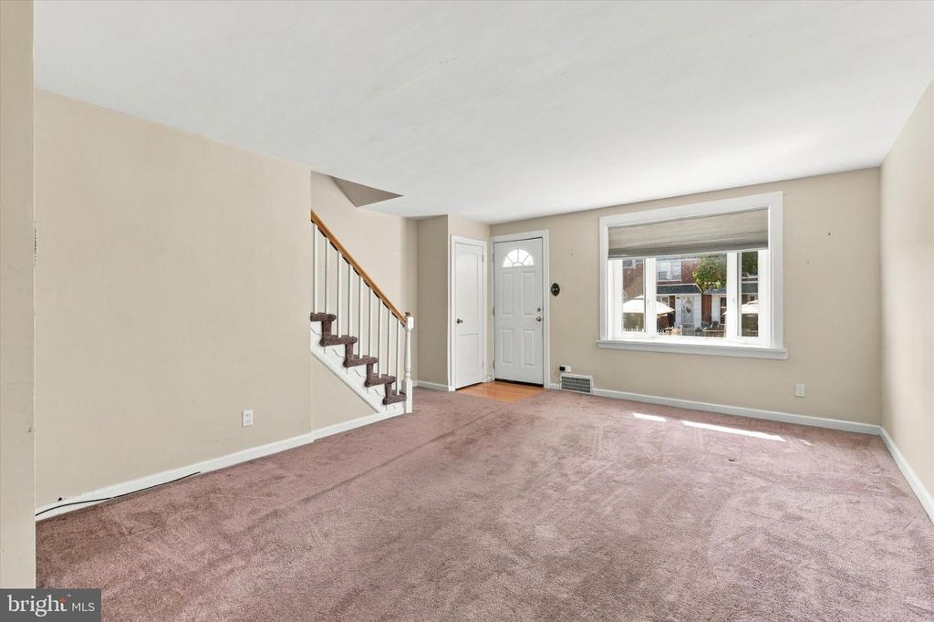 4421 MARPLE ST, PHILADELPHIA, PA 19136 — photo 4