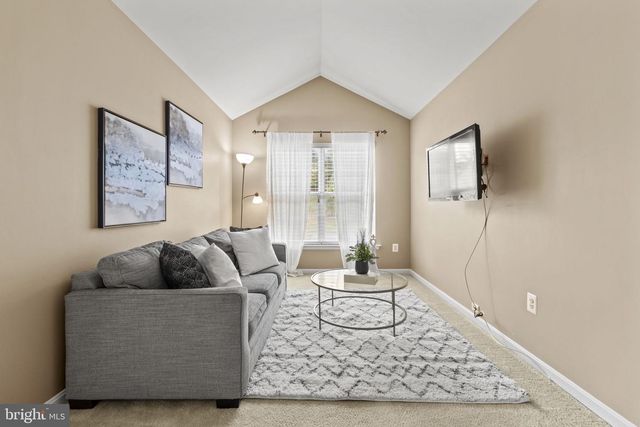 8806 NANCY LN, Fort Washington, MD 20744