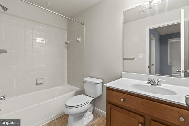 8806 NANCY LN, Fort Washington, MD 20744