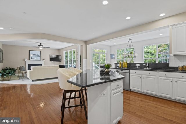 8806 NANCY LN, Fort Washington, MD 20744