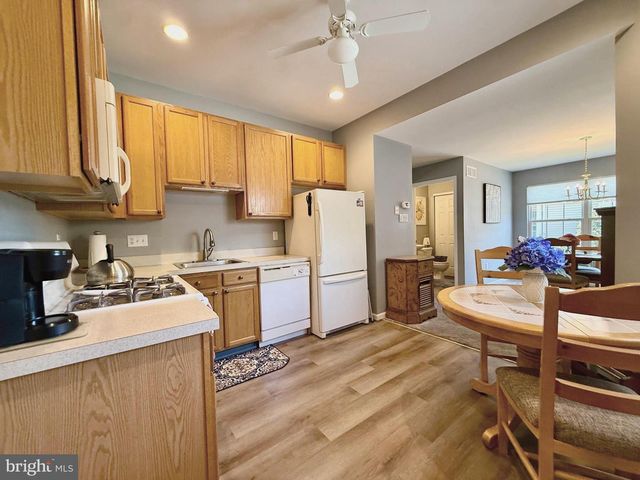 65 FREEDOM LN, Bensalem, PA 19020