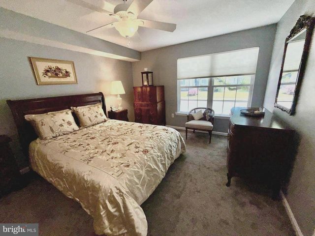 65 FREEDOM LN, Bensalem, PA 19020