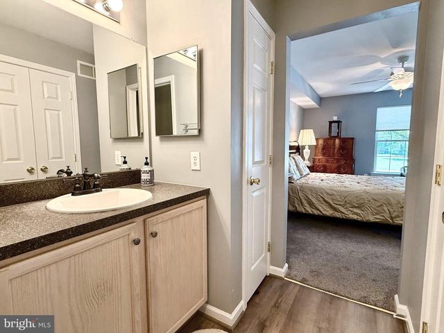 65 FREEDOM LN, Bensalem, PA 19020