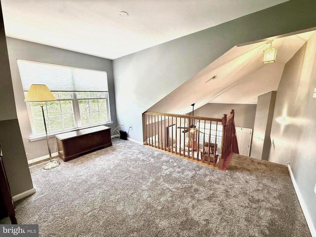 65 FREEDOM LN, Bensalem, PA 19020