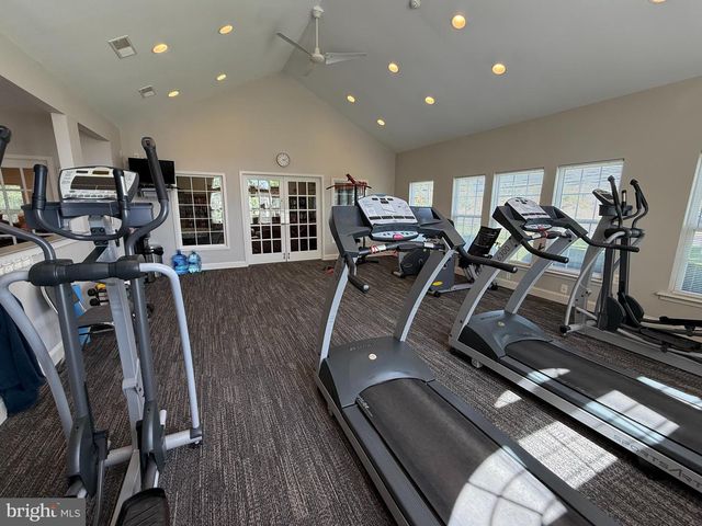 65 FREEDOM LN, Bensalem, PA 19020