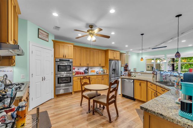 3811 Westerdale Drive, Fulshear, TX 77441