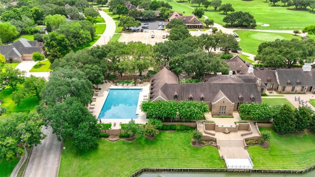 3811 Westerdale Drive, Fulshear, TX 77441