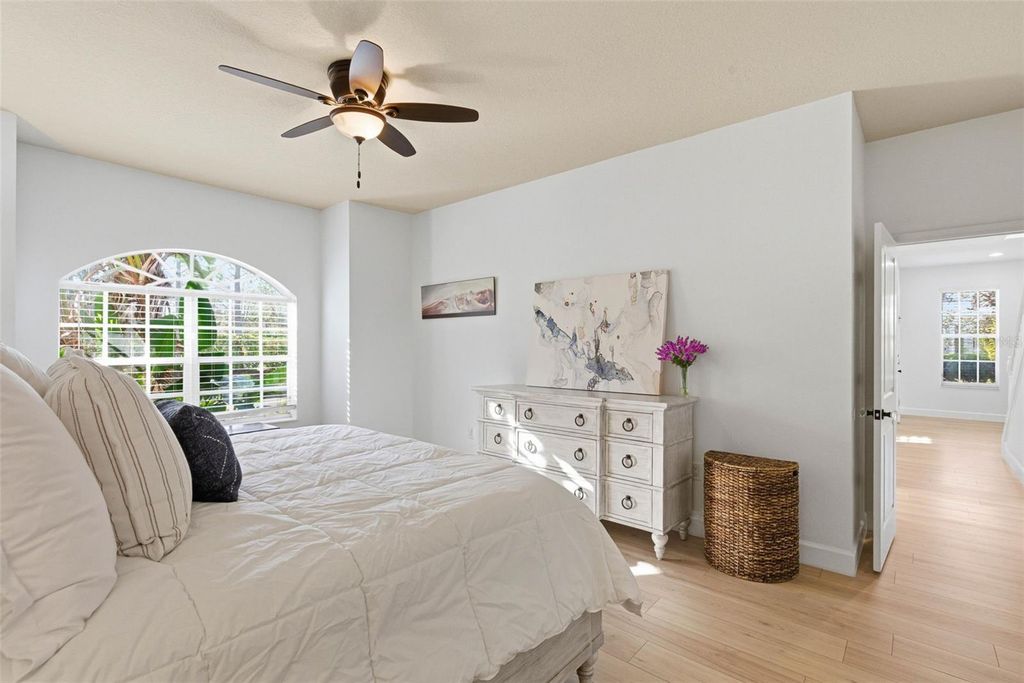 Image 13 of property listing at 20405 CLUB VISTA LANE 3, Tampa, FL 33647