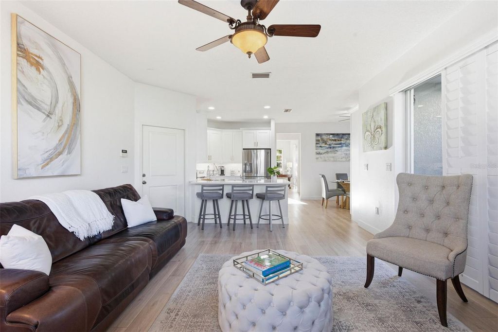 Image 33 of property listing at 20405 CLUB VISTA LANE 3, Tampa, FL 33647