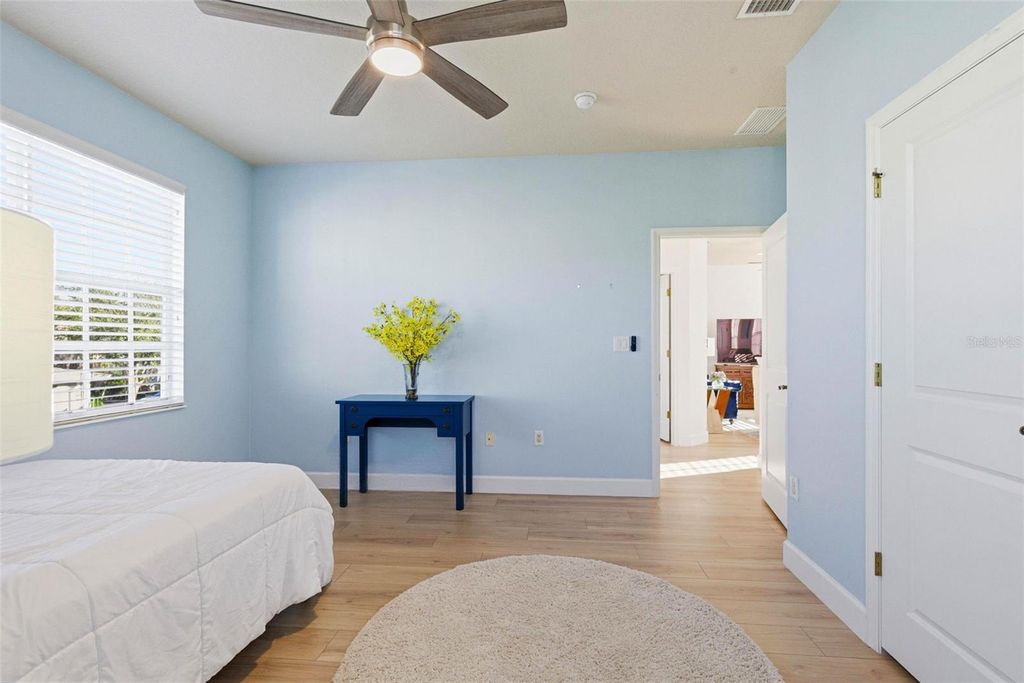 Image 44 of property listing at 20405 CLUB VISTA LANE 3, Tampa, FL 33647