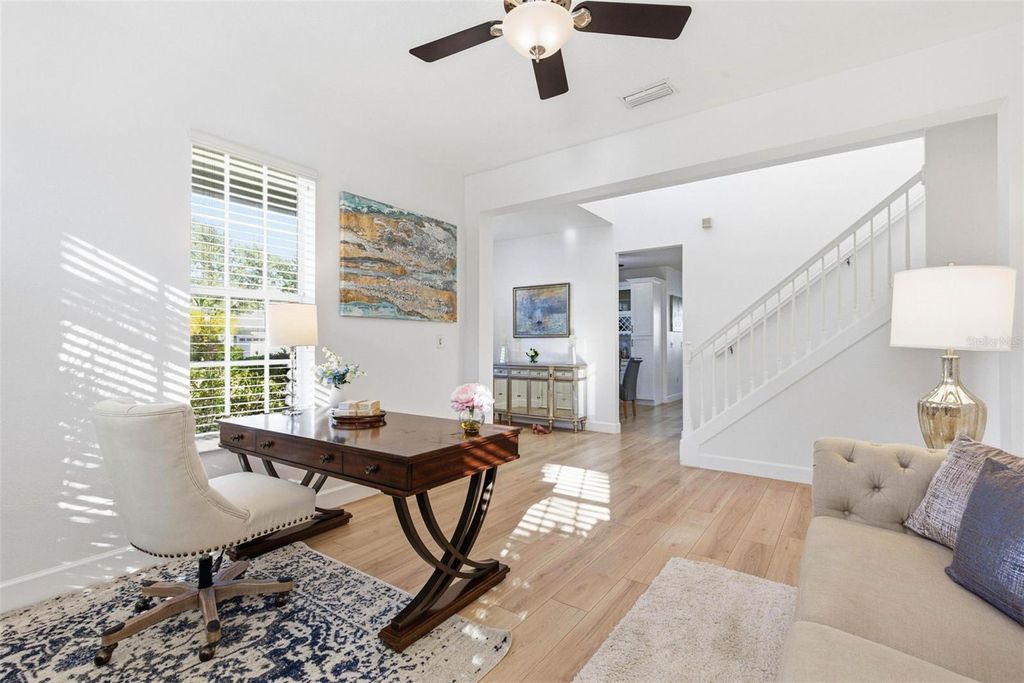 Image 7 of property listing at 20405 CLUB VISTA LANE 3, Tampa, FL 33647