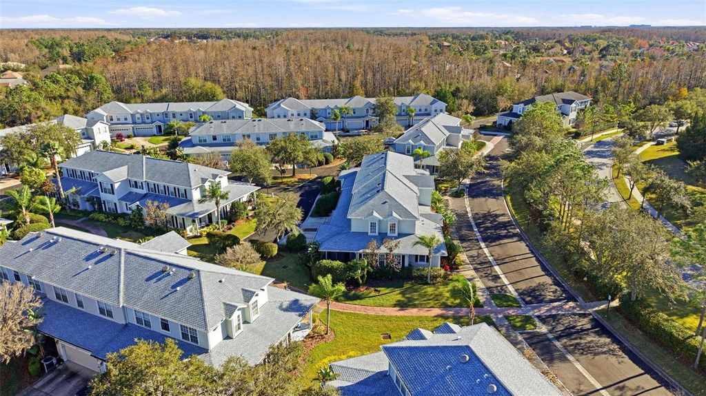 Image 63 of property listing at 20405 CLUB VISTA LANE 3, Tampa, FL 33647