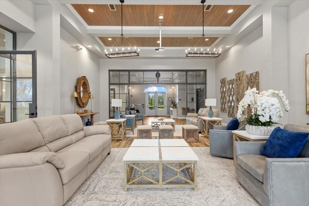 Image 72 of property listing at 20405 CLUB VISTA LANE 3, Tampa, FL 33647