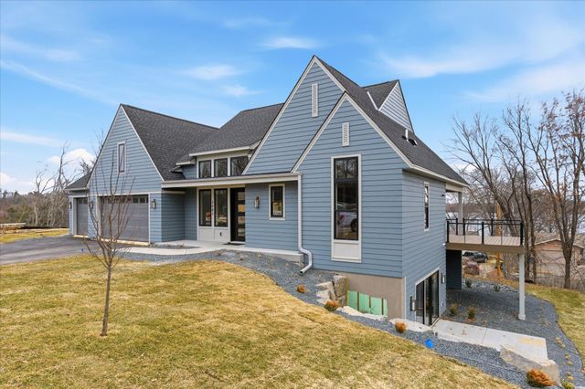 4486 129th Street N, Hugo, MN 55110