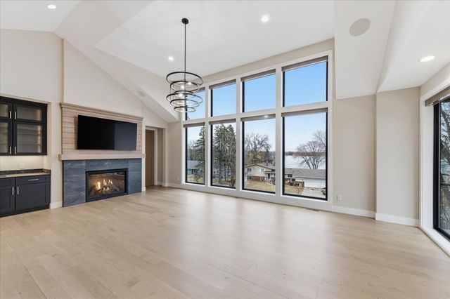 4486 129th Street N, Hugo, MN 55110