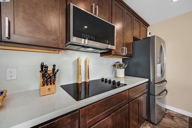 888 Laguna St, Livermore, CA 94550