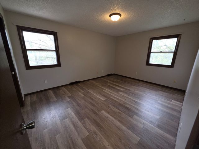 3200 SE 4th Court, Des Moines, IA 50315