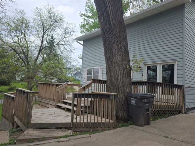 3200 SE 4th Court, Des Moines, IA 50315