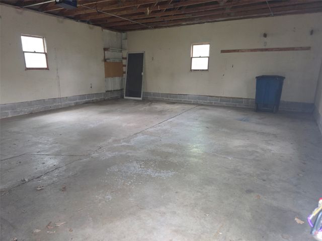 3200 SE 4th Court, Des Moines, IA 50315