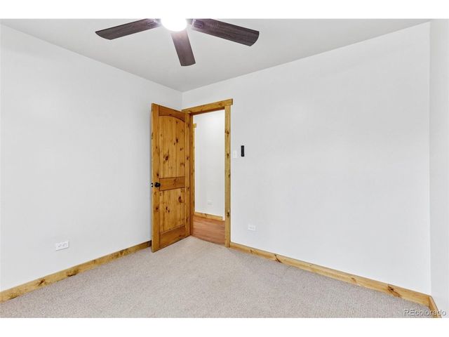 61 Evergreen Rd, Black Hawk, CO 80422