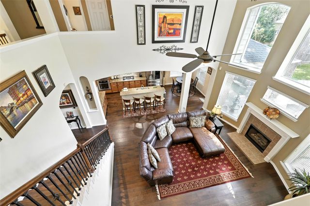 25218 Piney Heights Lane, Spring, TX 77389