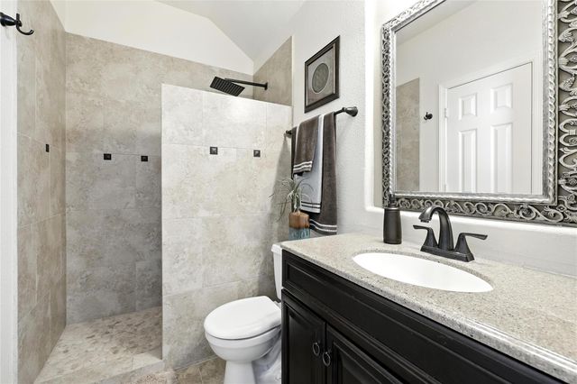 25218 Piney Heights Lane, Spring, TX 77389
