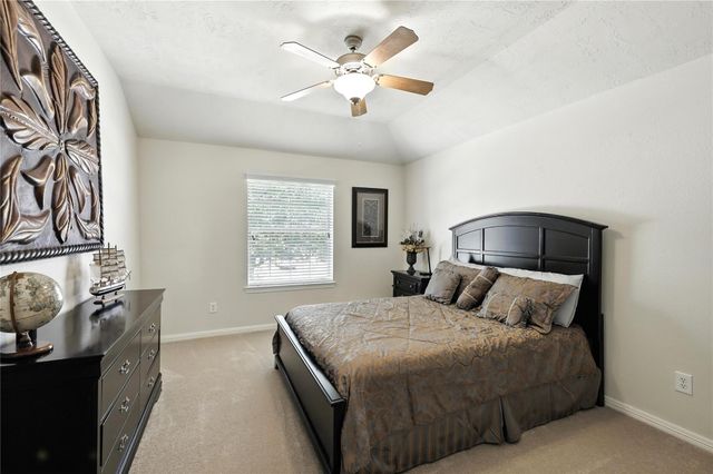 25218 Piney Heights Lane, Spring, TX 77389