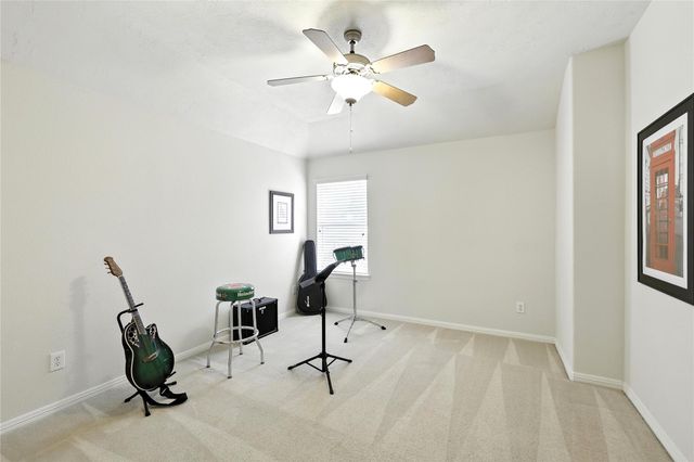25218 Piney Heights Lane, Spring, TX 77389