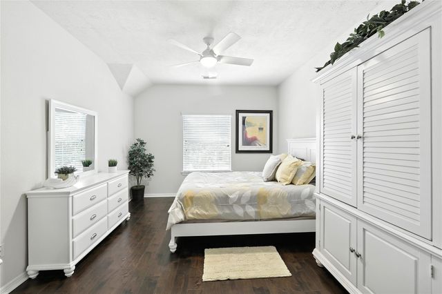 25218 Piney Heights Lane, Spring, TX 77389