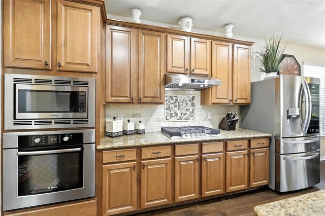 25218 Piney Heights Lane, Spring, TX 77389