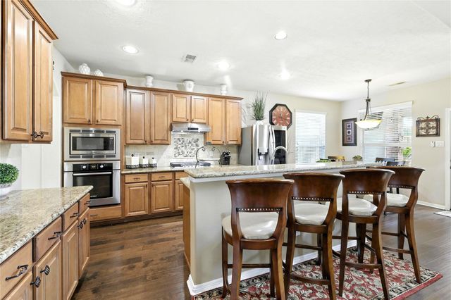 25218 Piney Heights Lane, Spring, TX 77389