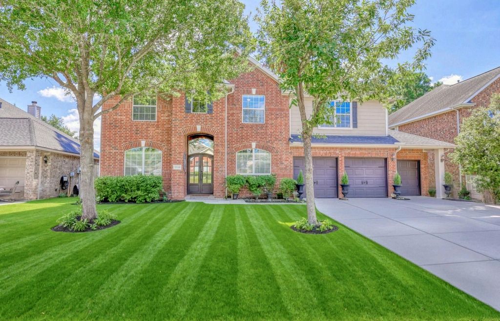 25218 Piney Heights Lane, Spring, TX 77389