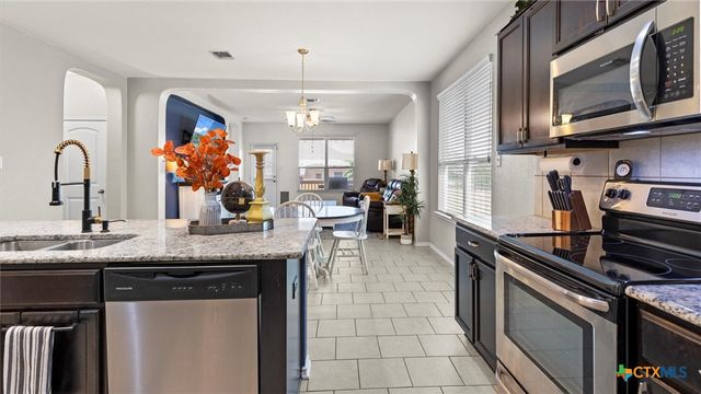 428 Kings Way, Cibolo, TX 78108